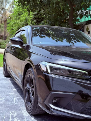 honda-civic-15-rs-turbo-big-2