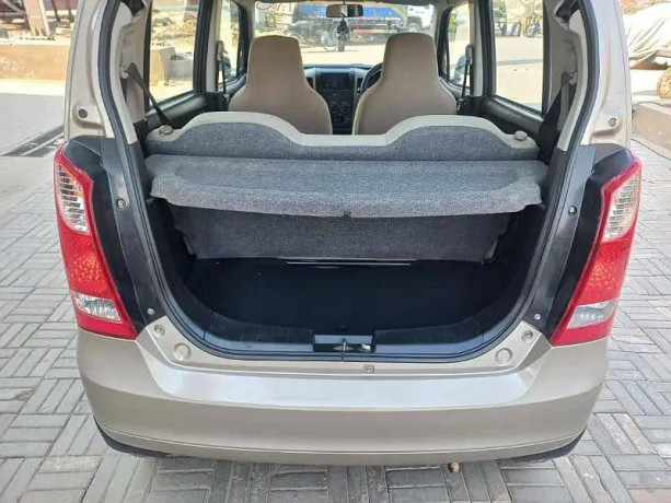 suzuki-wagon-r-2015-big-5