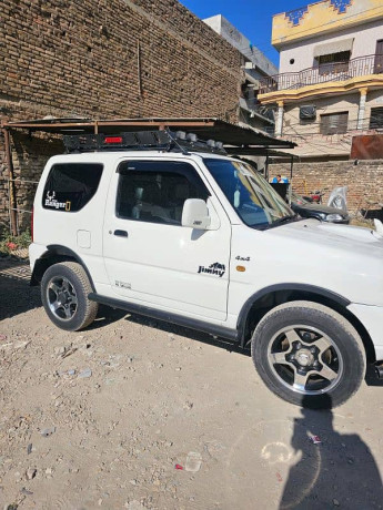suzuki-jimny-1998-big-0
