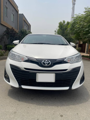 toyota-yaris-ativ-mt-13-2020-model-first-owner-car-for-sale-big-1