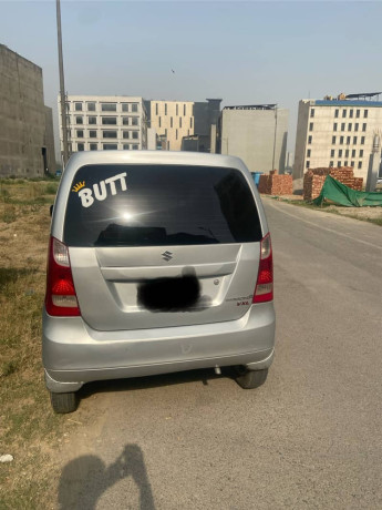 suzuki-wagon-r-2017-big-4