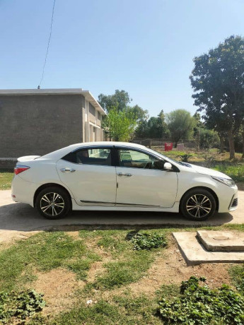 toyota-corolla-altis-2018-for-buy-call-on-03299818968-big-10