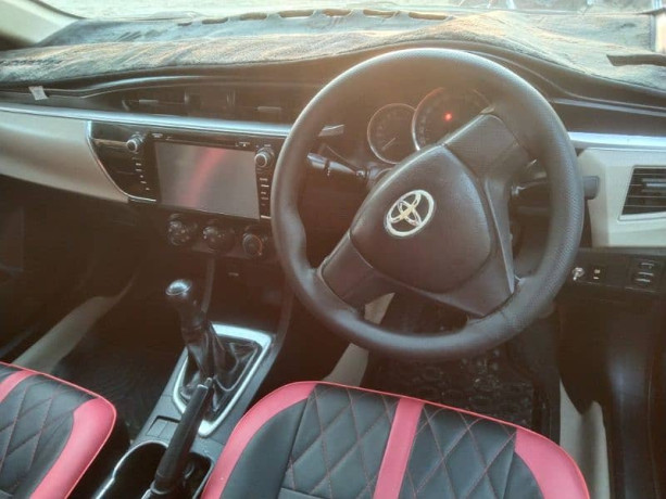 toyota-corolla-gli-2016-big-1