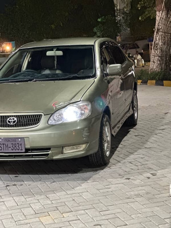toyota-corolla-2002-big-2