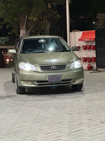 toyota-corolla-2002-big-0