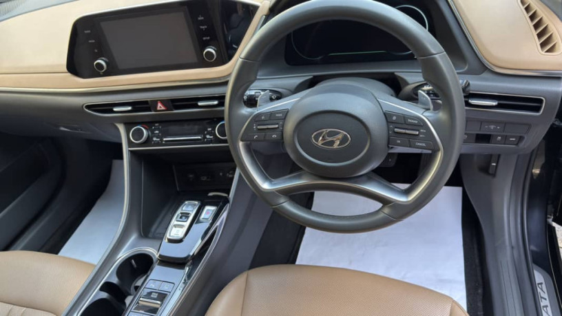 hyundai-sonata-25-black-2022-big-5