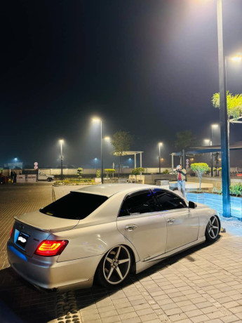 toyota-mark-x-2006-big-0