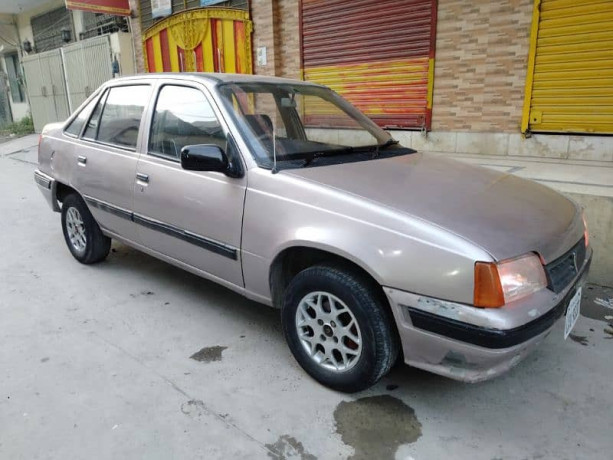 daewoo-racer-2001-big-2