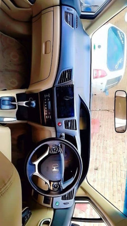 honda-civic-vti-oriel-prosmatec-2013-big-5