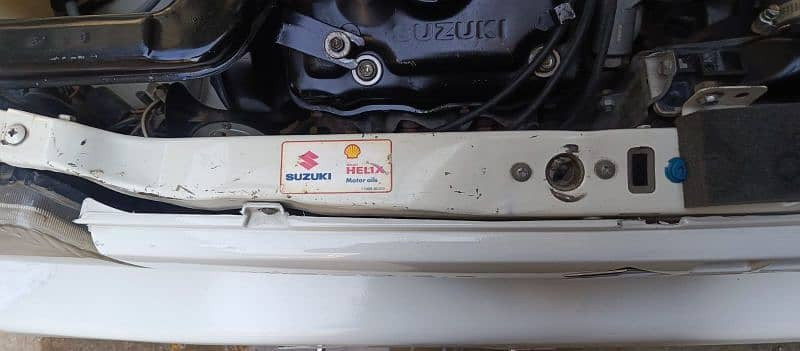 suzuki-mehran-vx-2009-big-8