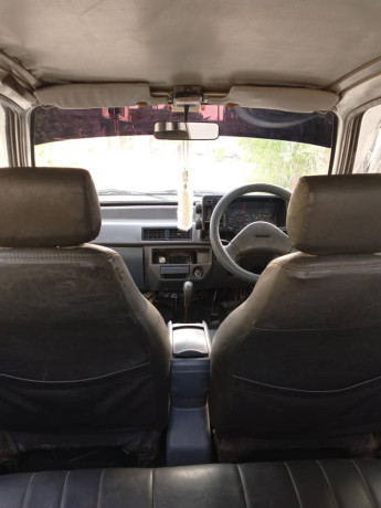suzuki-mehran-vxr-2006-big-17