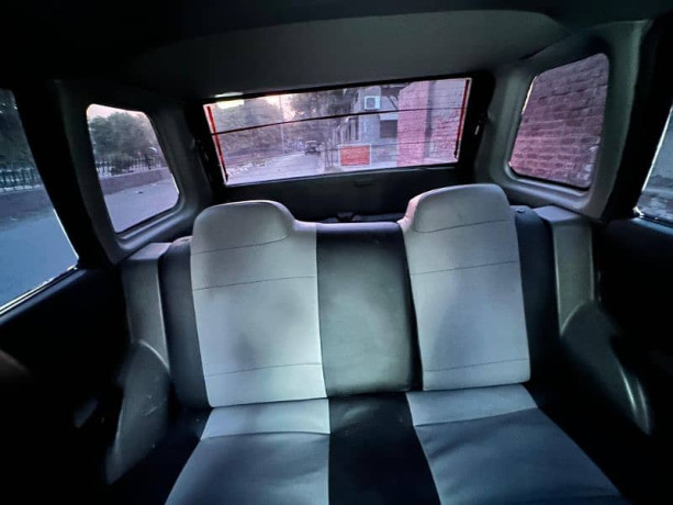 suzuki-cultus-vxr-2007-big-15