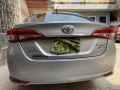 toyota-yaris-sedan-ativ-x-cvt-15-beige-interior-small-2
