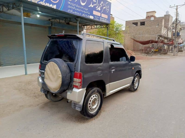pajero-mini-lahore-nmbr-big-6