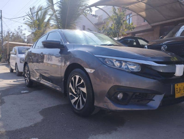 honda-civic-vti-oriel-2017-big-8