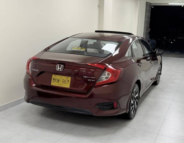 honda-civic-oriel-18-i-vtec-cvt-model-2017-big-4