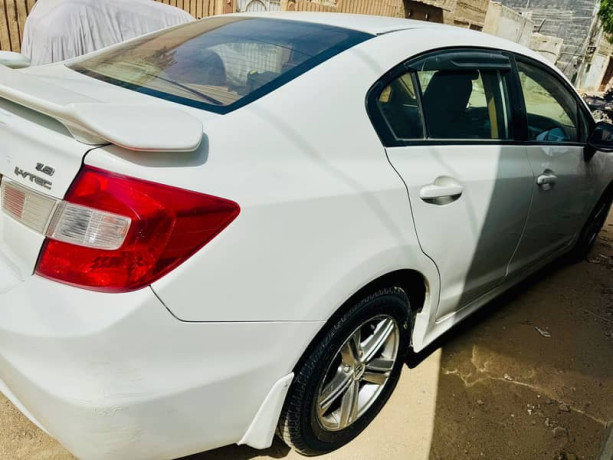 honda-civic-vti-oriel-prosmatec-2014-big-1