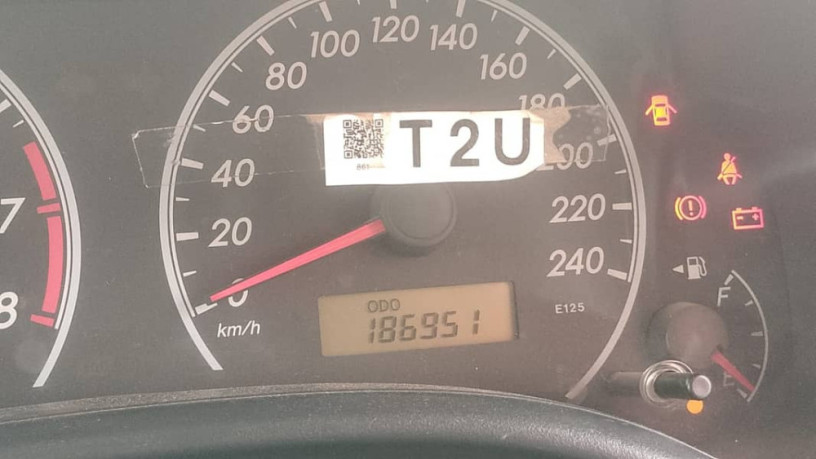 toyota-corolla-gli-2014-corolla-gli-2014-big-7