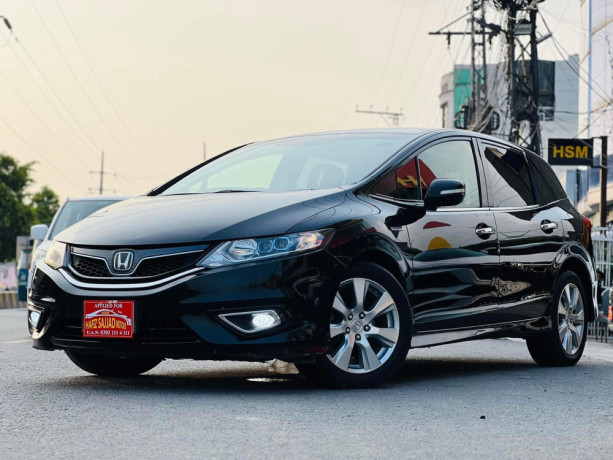 honda-jade-hybrid-15-sensing-edition-big-1