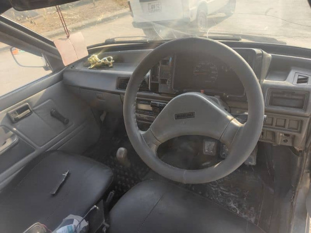 suzuki-mehran-vx-2011-big-3