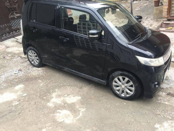 suzuki-wagon-r-stingray-2011-big-12