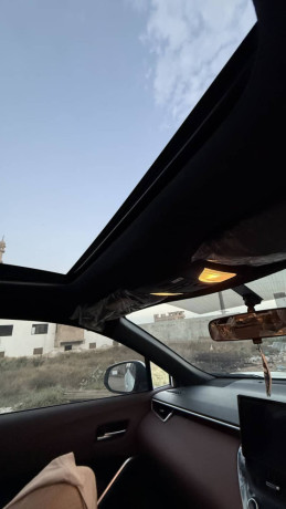 toyota-cross-18x-petrol-full-option-geaniun-big-8