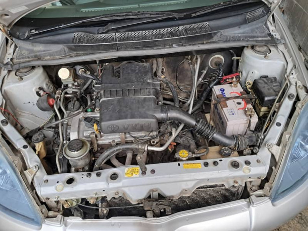 toyota-vitz-big-15