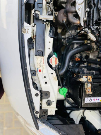 suzuki-swift-gl-cvt-big-4