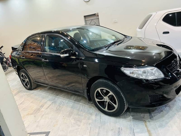 toyota-corolla-xli-2010-big-2