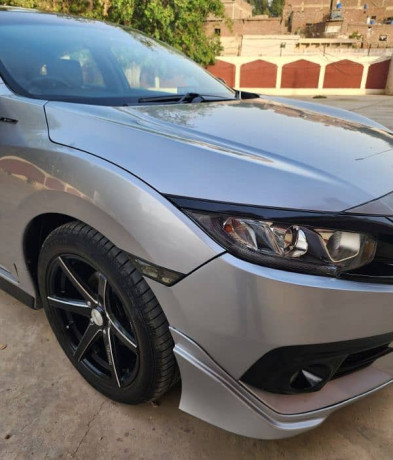 honda-civic-vti-oriel-prosmatec-2016-big-0