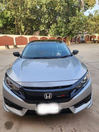 honda-civic-vti-oriel-prosmatec-2016-big-1