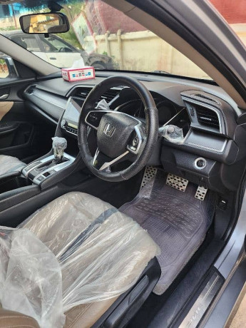 honda-civic-vti-oriel-prosmatec-2016-big-2