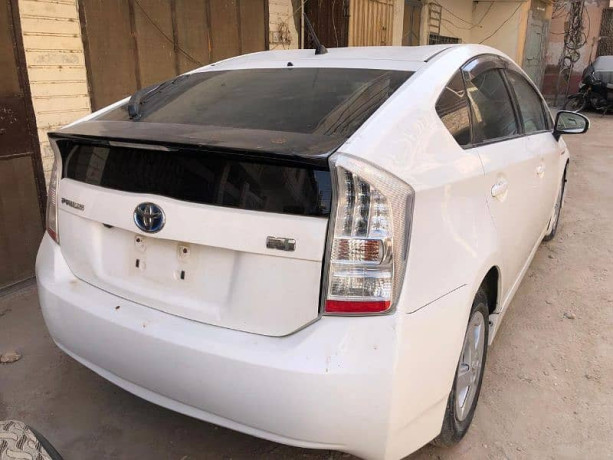 toyota-prius-20112014-big-3