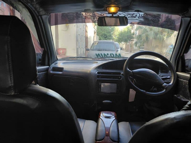 daihatsu-cuore-2008-automatic-big-12