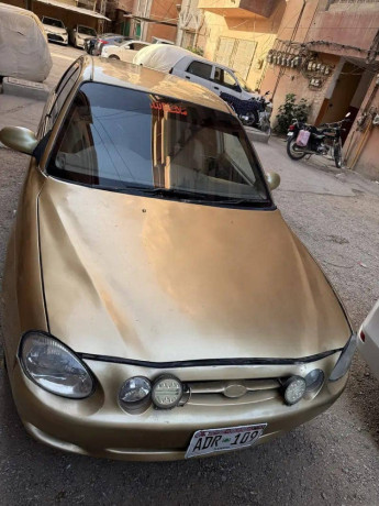 kia-spectra-2001-big-3