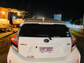 toyota-aqua-hybrid