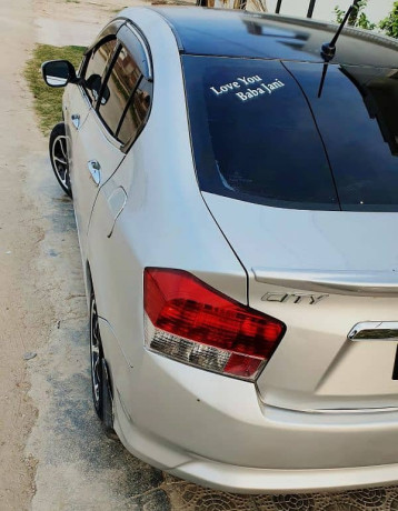 honda-city-ivtec-2010-home-used-and-own-my-name-3346126814-big-8