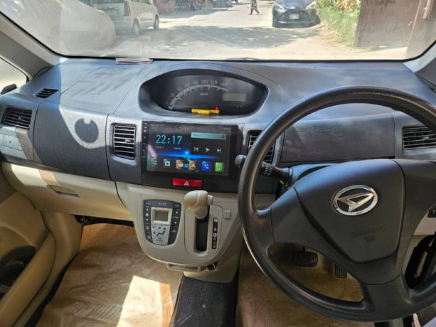 daihatsu-move-2011-big-5