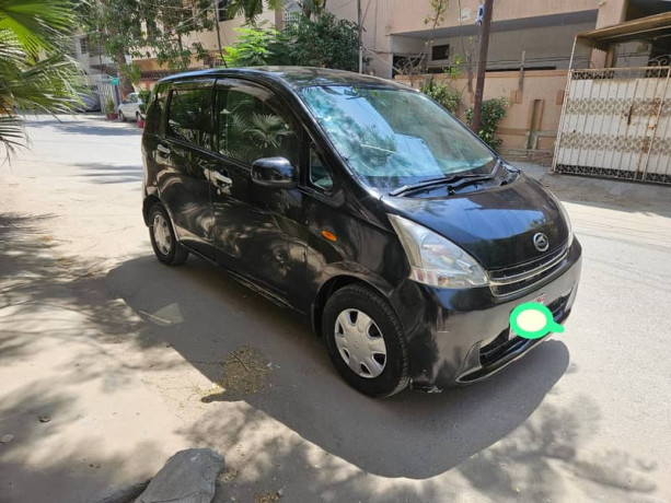daihatsu-move-2011-big-0