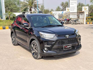 toyota-raize-2020-z-package-360-camera