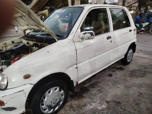 daihatsu-cuore-2007-big-0