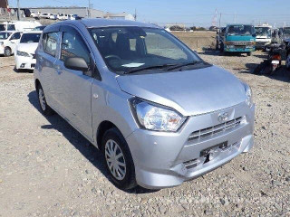 toyota-pixis-same-as-daihatsu-mira-es