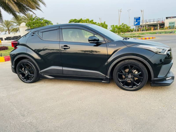 toyota-c-hr-hybrid-2019-s-led-package-import-2024-big-4