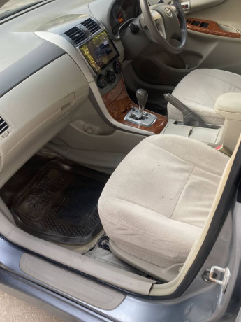 toyota-altis-2010-big-3