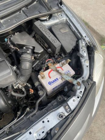 toyota-altis-2010-big-0
