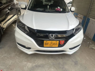 honda-vezel-2015-model-registration-2015-very-good-condition