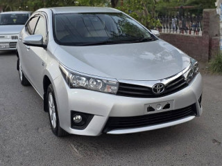 toyota-corolla-altis-2017