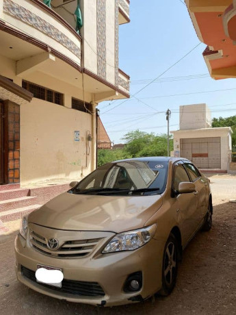 toyota-corolla-gli-2010-big-1