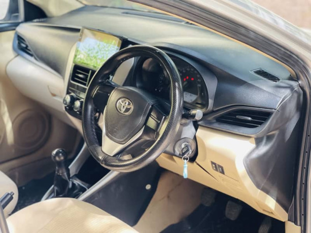 yaris-2020-b2b-big-4