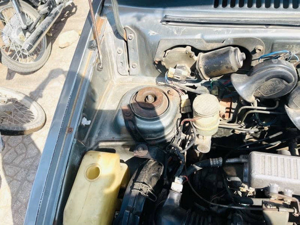 suzuki-mehran-vx-2013-big-8